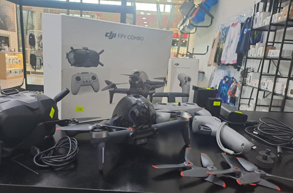 DJI FPV COMBO WITH REMOTE, MOTION CONTROLLER | PRE OWNED |