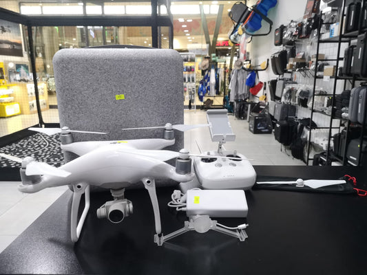 DJI Phantom 4 Standard (No Batteries) | Pre Owned | 2557