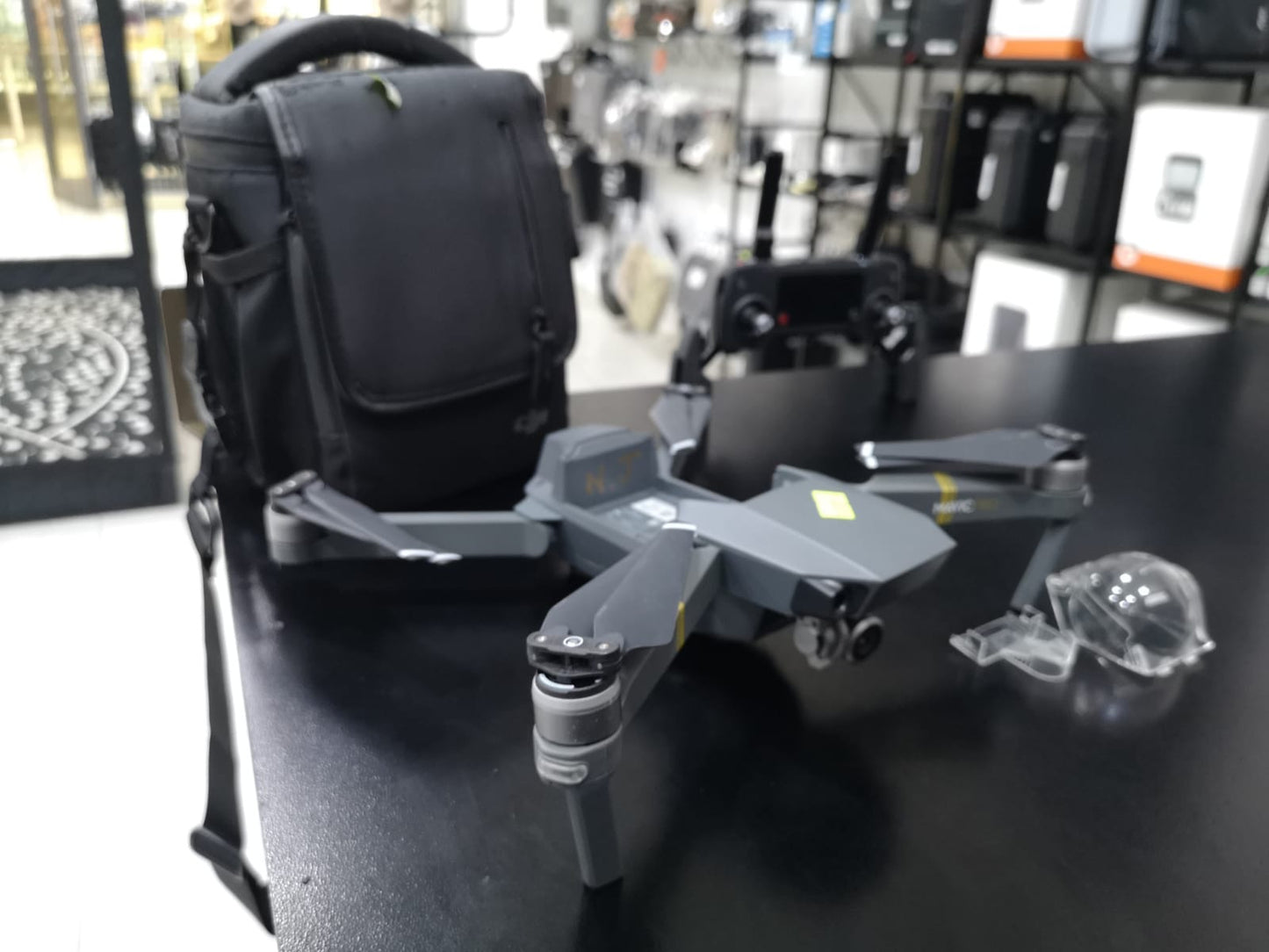 DJI MAVIC PRO WITH REMOTE ONLY | PRE OWNED | 2727