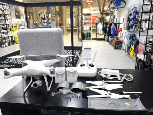 DJI PHANTOM 4 PRO WITH 2 BATTERIES | PRE OWNED | 2592