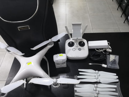 DJI PHANTOM 4 PRO V1 | PRE OWNED | 2789