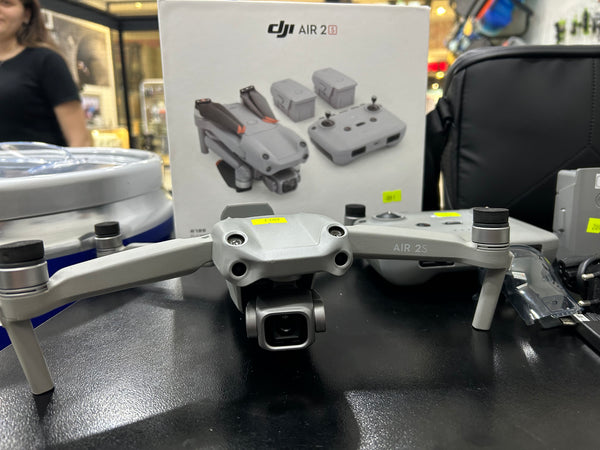 DJI MAVIC AIR 2S FLYMORE COMBO WITH 6 BATTERIES | PRE OWNED | 2091