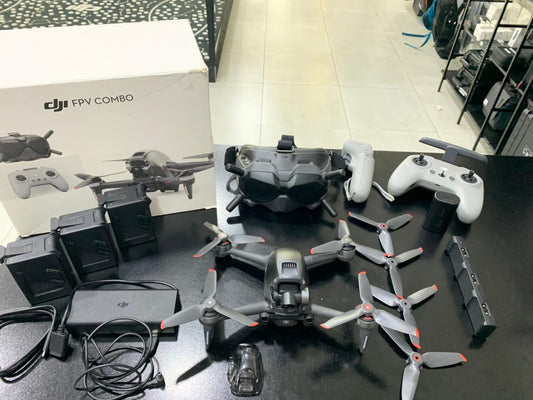 DJI FPV FLY MORE COMBO | PRE OWNED | 1894