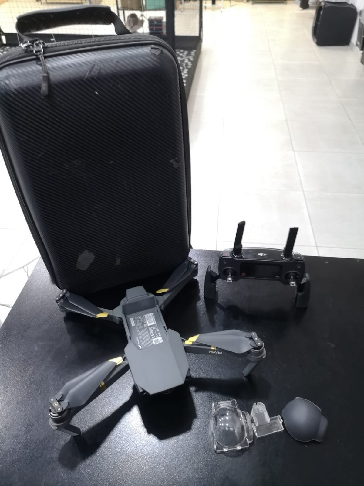 DJI MAVIC PRO WITH REMOTE (NO BATTERIES) | PRE OWNED | 2882