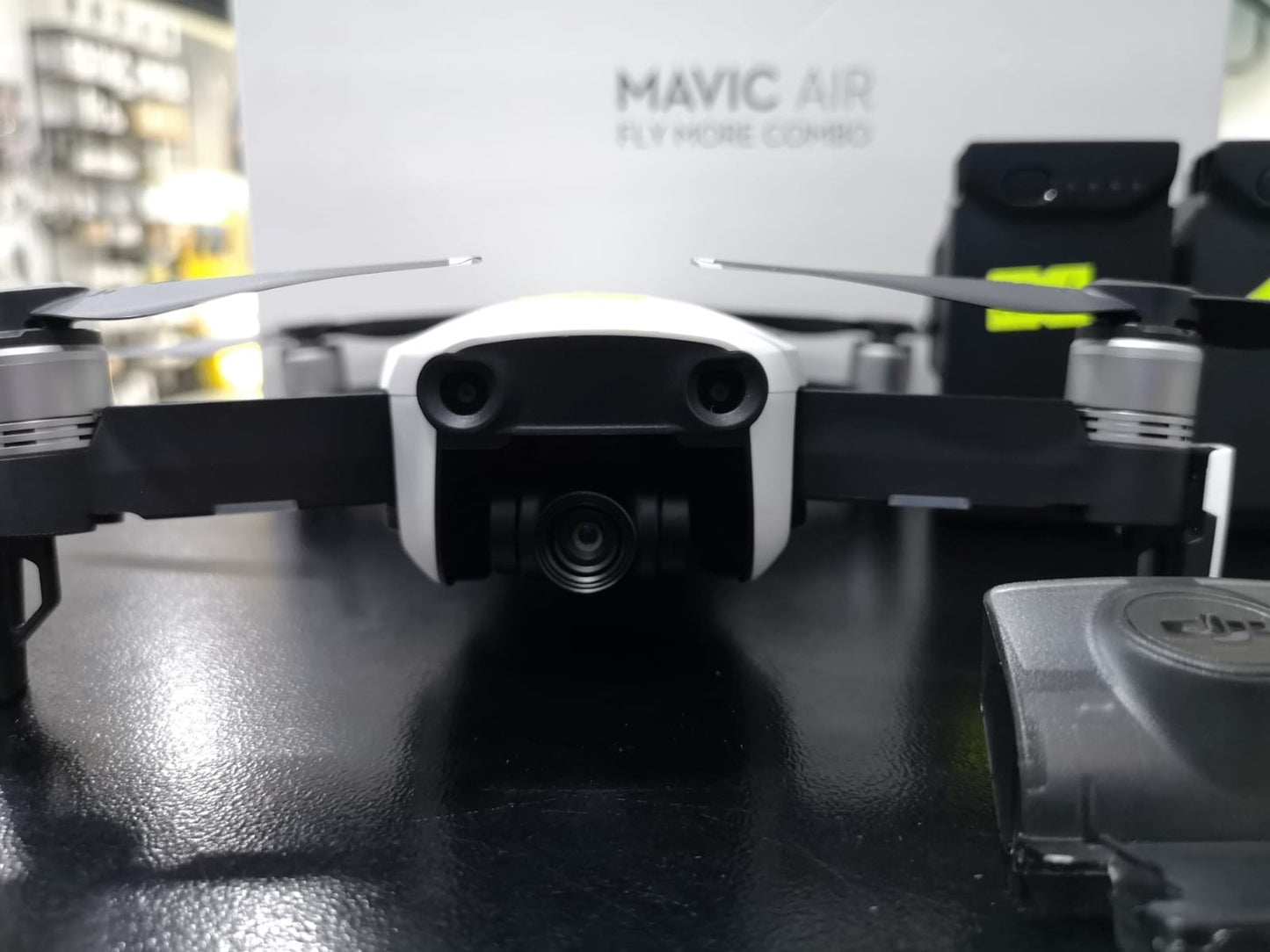 DJI MAVIC AIR COMBO WITH 2 BATTERIES | PRE OWNED | 2734