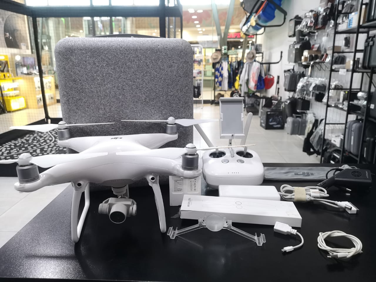 DJI PHANTOM 4 STANDARD | PRE OWNED | 2818